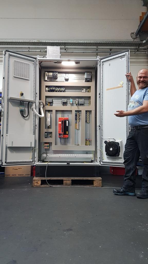 Elektroniker im Sondermaschinenbau bei Jerko Sprühsysteme